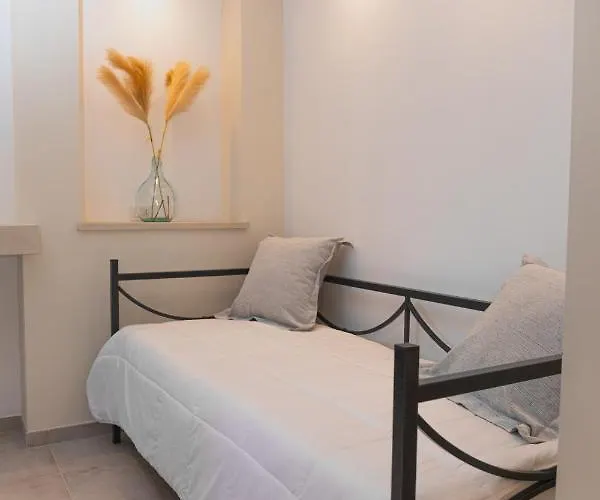 Padula فندق مبيت وإفطار 4*